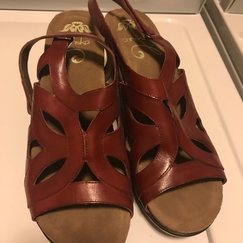 Dansko wedge sandal, new, sz 42/US 11